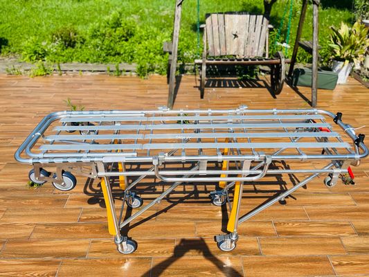 Cama de ambulância dobrável para doente fácil de transportar e transportar