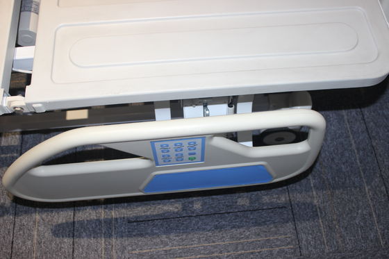 ISO, fabricante elétrico funcional YC-E5638K da cama de hospital do CE cinco habilitados