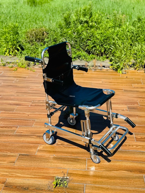 Escalinha de escada de alumínio espessado dobrável com tecido de PVC 4 rodas e 6 alças