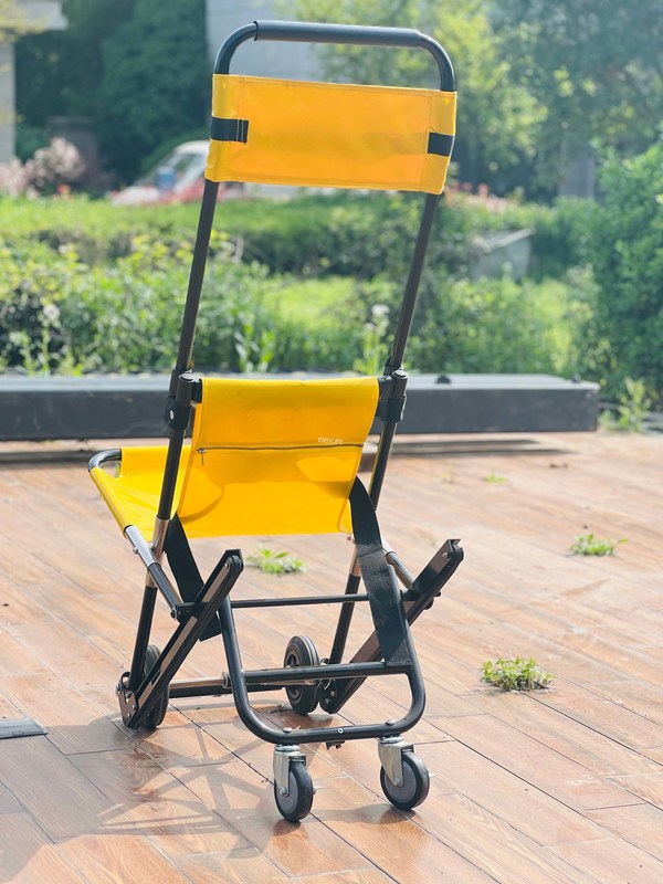 Estrutura de estribeira de escada de liga de alumínio dobrável de tipo cruzado