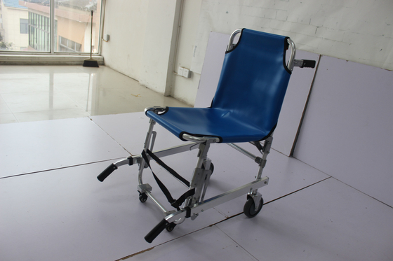 Bom preço. 35,4 pol Melhor portátil dobrável para evacuação doméstica escalada cadeira de rodas ambulância cadeira estiramento on-line